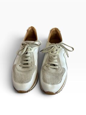 The Office of Angela Scott "Remi" Cream Sneaker  EU 40/ US 10